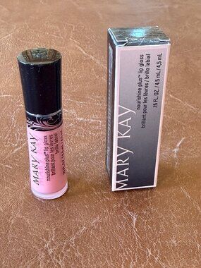 Mary Kay PINK PARFAIT Nourishine Plus Lip Gloss NEW